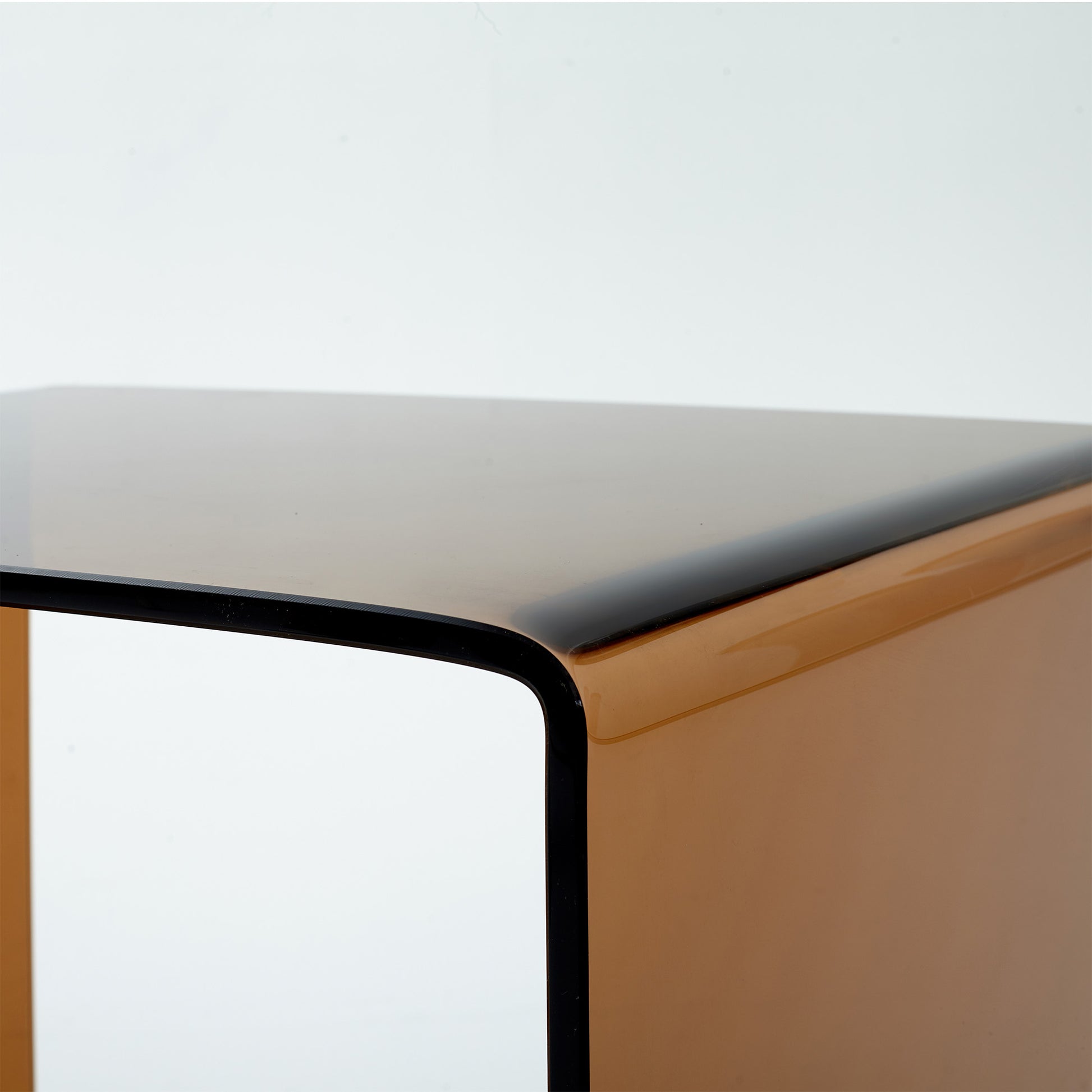 Clear hjørnebord, glas - Møbelkompagniet