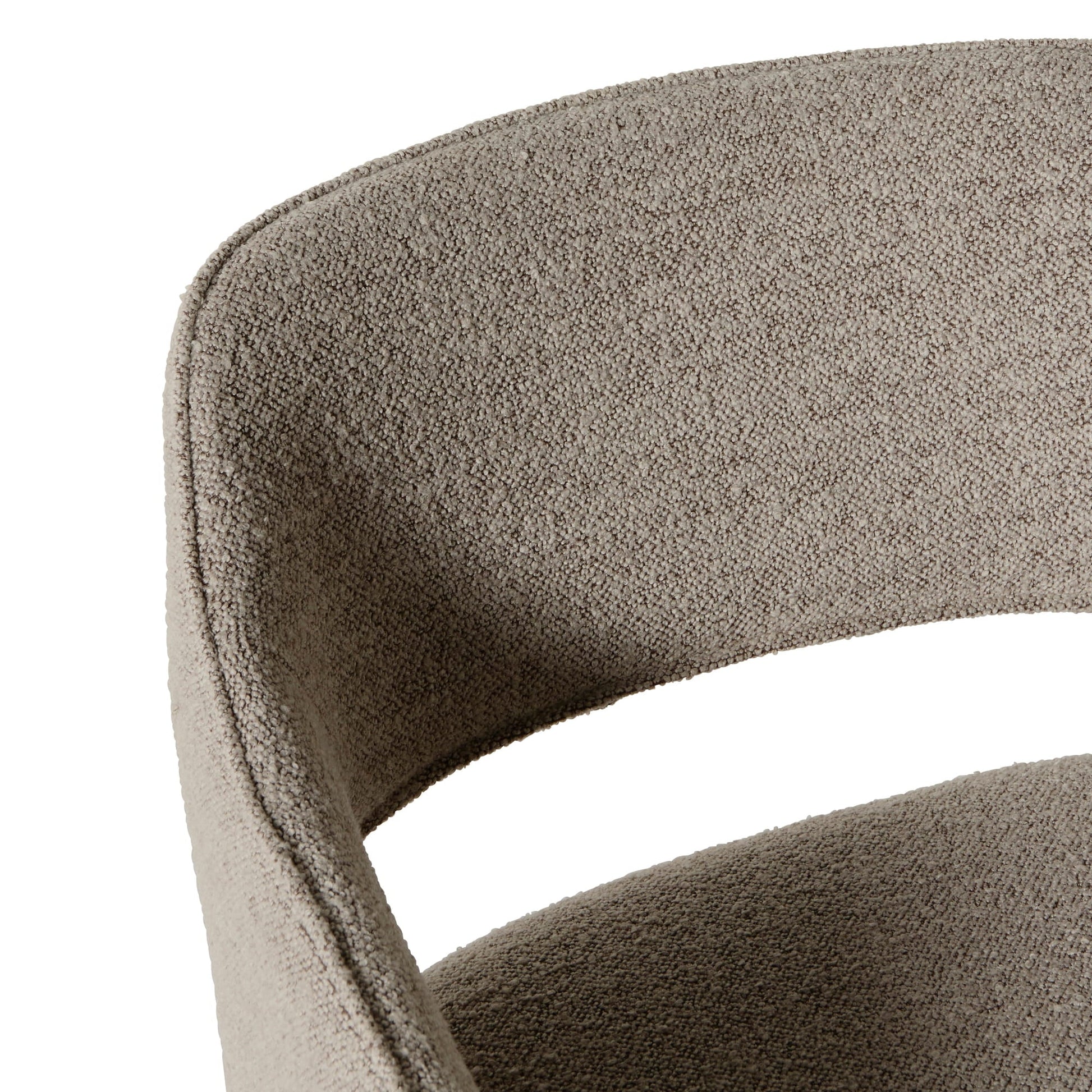 Plush Esszimmerstuhl, Crush Bouclé Grau/Beige - Møbelkompagniet DE