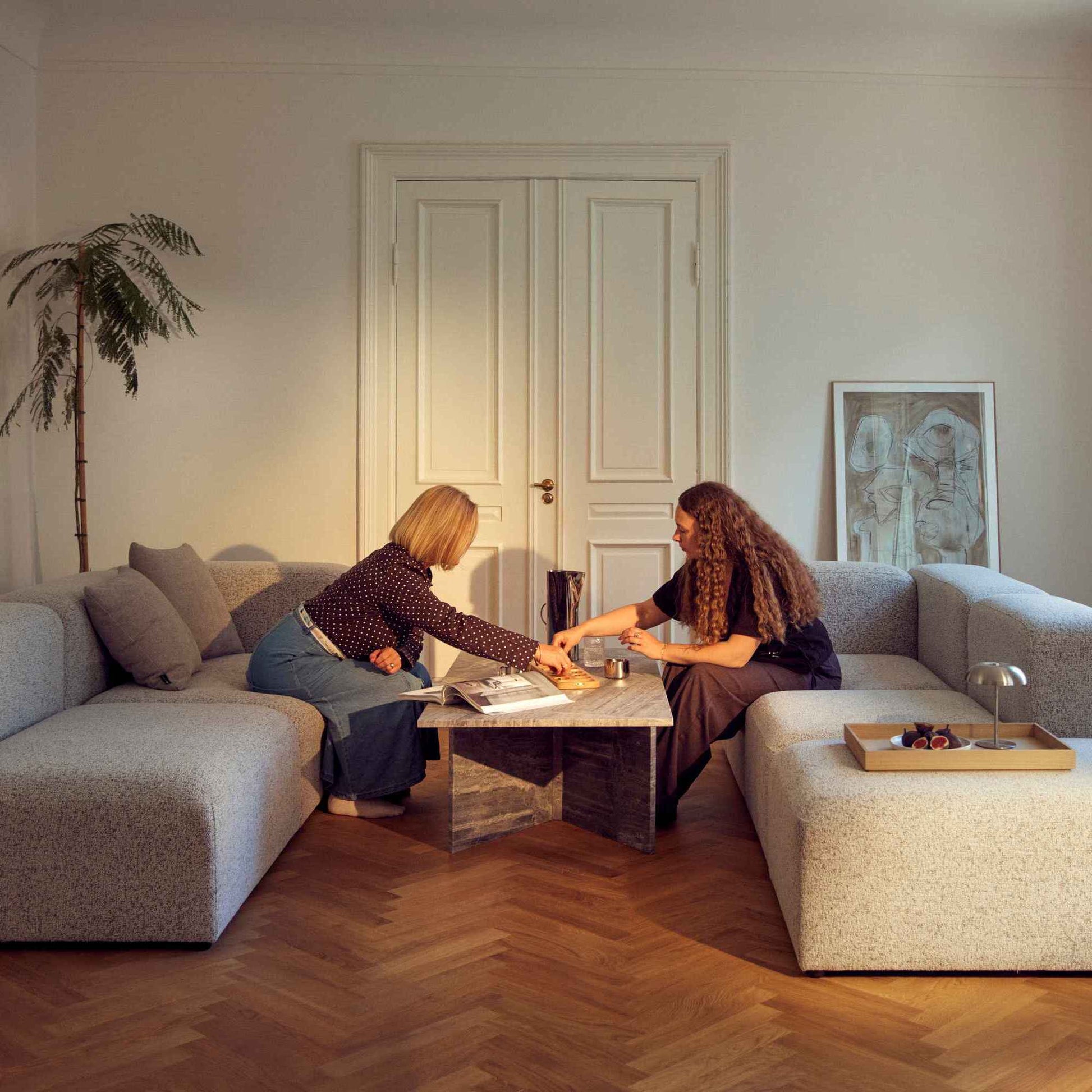 Vega sofabord, river grey marmor | 140x70 - Møbelkompagniet